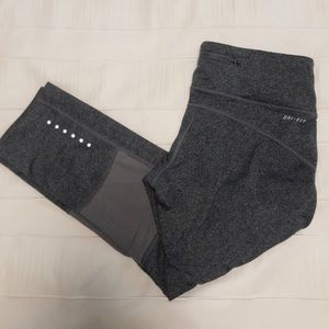 Nike DriFit Crop Legging with Mesh